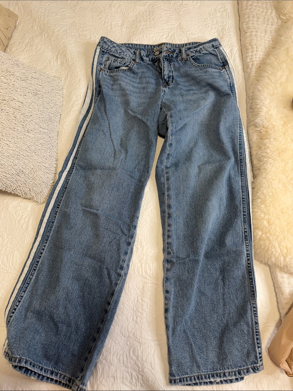 Rewash Wide Leg Blue Jeans with Side Stripe